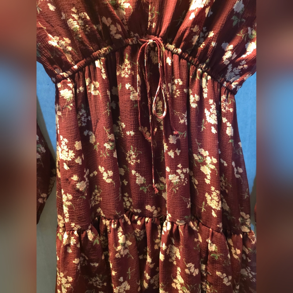 Floral Burgundy Long Sleeve Dress - Picture 5 of 8